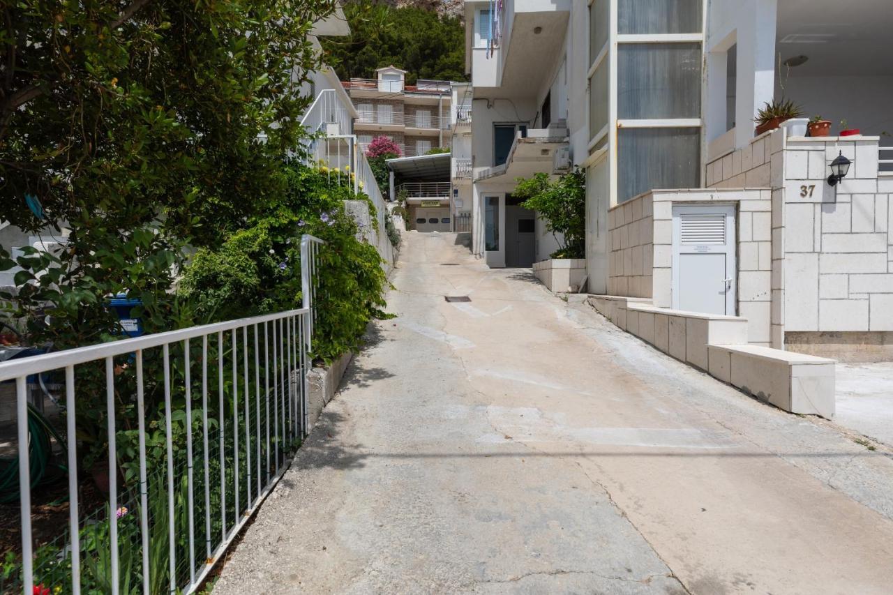 Apartments By The Sea Duce, Omis - 2992 Dugi Rat Ngoại thất bức ảnh