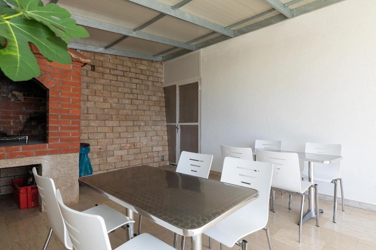 Apartments By The Sea Duce, Omis - 2992 Dugi Rat Ngoại thất bức ảnh