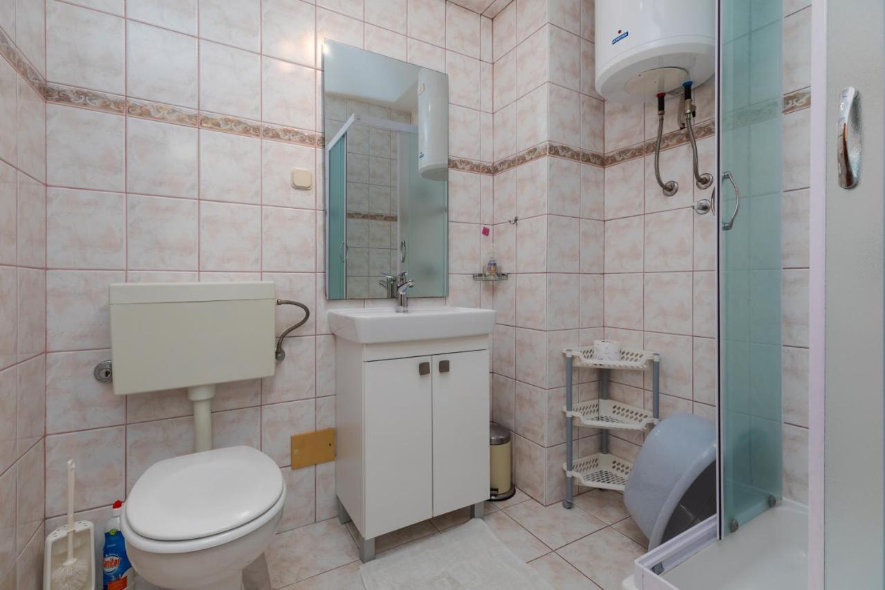 Apartments By The Sea Duce, Omis - 2992 Dugi Rat Ngoại thất bức ảnh