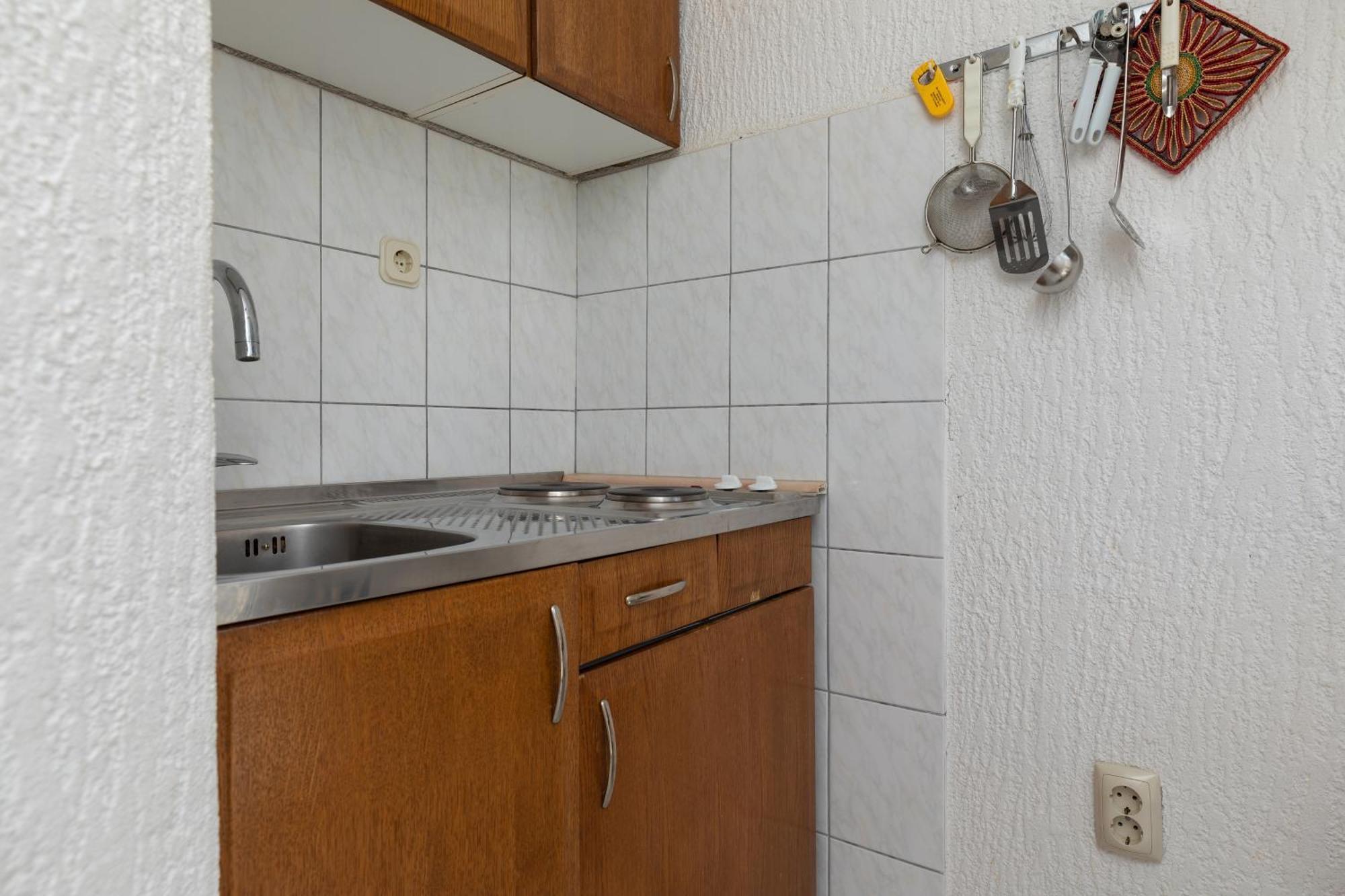 Apartments By The Sea Duce, Omis - 2992 Dugi Rat Phòng bức ảnh